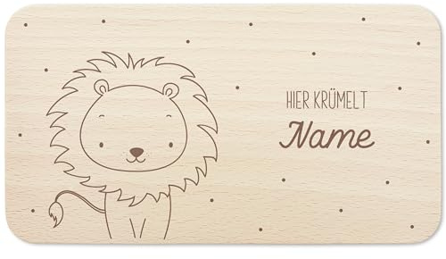 Frühstücksbrettchen Holz personalisiert Hier krümelt Holzbrett für Junge Mädchen Geschenk Baby Taufgeschenk Holzbrettchen Frühstücksbrett mit Gravur (Löwe)