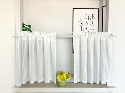 Daliena Scheibengardine 2er Set Bistrogardine mit Streifen Küchengardinen Modern Gardinen Schlicht Kurzgardine Lichtdurchlässig Kleines Fenstervorhang Weiß mit Stangendurchzug (BxH 90x45cm) 2 stück