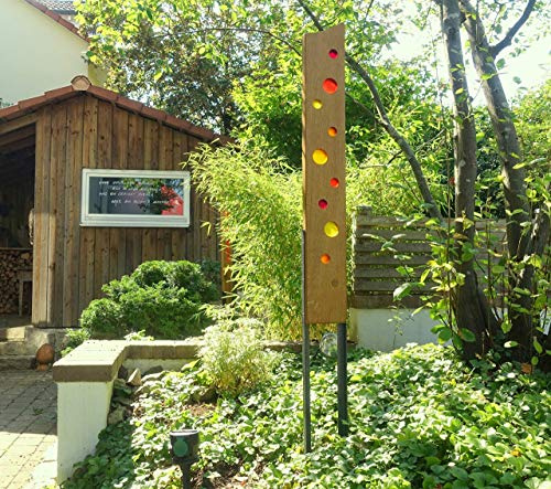 Gartenskulptur aus Holz und Glas. Gartendekoration als Unikate handgefertigt und wetterfest