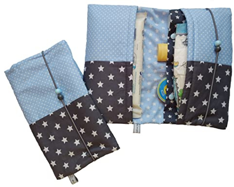 die-kreative-fee Handmade Windeltasche Stoff 4 Fächer Windelorganizer | mit Elastikkordel, geöffnet ca. 33x27 cm, ideal für unterwegs, graue Sterne und farbige Pünktchen unterteilt