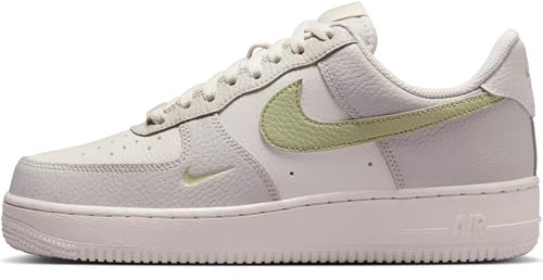 Nike IB3881-001 Nike Air Force 1 '07 Donna, Phantom/Olive Aura – Light Bone – Light Army EU 37.5