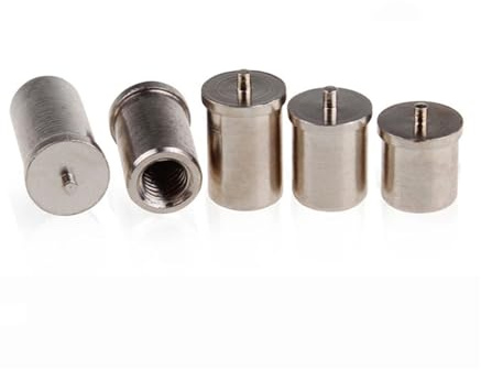 50 piezas de placa de latón for soldar, columna de cobre, tuerca de soldadura por puntos, perno de soldadura M2.5(M2.5x7x1)