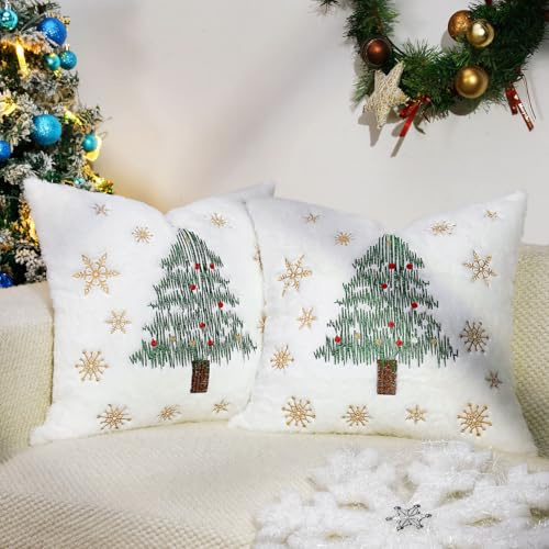 Lewondr Fundas Decorativas para Almohada, 2PCS 45x45cm Fundas Navideñas para Cojines de Terciopelo con Bordado de Árbol de Navidad, Fundas de Almohada de Navidad para Sofá Cama, Blanco