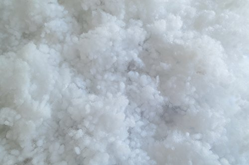 pemmiproducts Polyester Faserkügelchen 3 kg, schwer entflammbar, Füllwatte | Bastelwatte, Watte, Füllmaterial