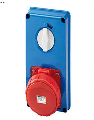WANDSTECKD. O.GEH.HOR. 3P+N+E 32A 400V