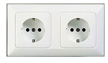 LEGRAND, Creo 2-fach Steckdose (SL), waagerechte Installation, volle Platte, Farbe: Ultraweiß, 776172