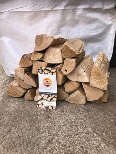 Kiln Dried Premium Hardwood Firewood, (15KG BOX), 40 litres High Calorific Logs ideal for Woodburners, Open Fires, Outdoor Fire Pits, BBQs, Chimineas, Campfires and larger Pizza Ovens. Fast Delivery