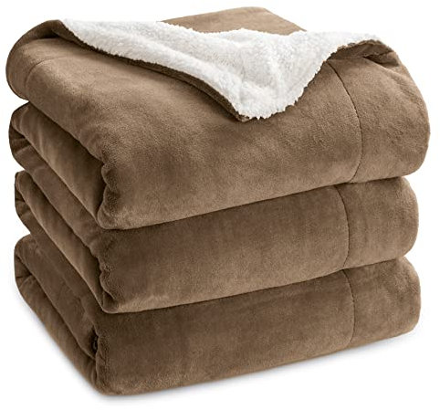 Bedsure Manta Cama Invierno - Manta Cama Polar Reversible de Franela y Sherpa, Manta Sofa Grande Gruesa 230x270 cm de Microfibra Suave y Borreguito, Camello