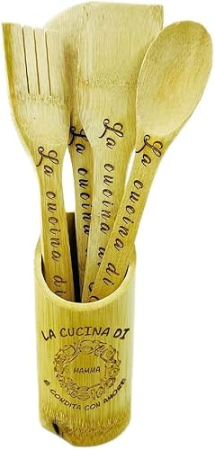 ''Condita con amore'' Set Accessori da Cucina Utensili in Legno Cucchiaio Spatola Forchettone Personalizzati Idea Regalo Originale Festa della Mamma Compleanno Natale Incisione Laser Regina