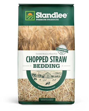 Standlee Hay Company Wheat or Barley Chopped Straw for Animal Bedding