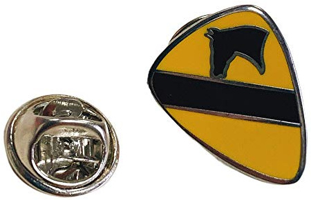 Pin de Solapa 1ª Division de Caballeria Estados Unidos 1st Calvary Divison USA 20x15 mm | Pines Originales Para Regalar | Para las Camisas, la Ropa o para tu Mochila | Detalles Divertidos