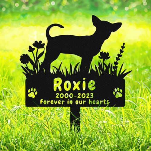 AdtHYUxq Custom Chihuahua Dog Memorial Plaque Garden Stake, Personalized Metal Flower Dog Memorial Grave Marker with Paws, Personalised Pet Loss Burial Marker Lawn Yard Garden Decor Sign for Outdoor