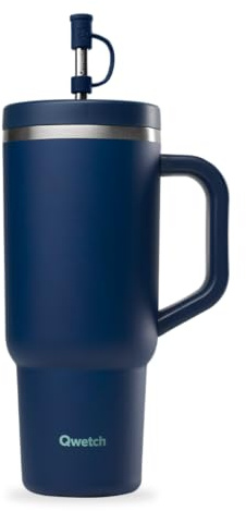 QWETCH - Travel Cup 900ml avec Paille & Anse - 48h Glacé / 12h Froid - Gourde Isotherme Inox Recyclé - Mug avec Bouchon à Vis Anti-Éclaboussures - Tasse Thermo - Bleu Nuit