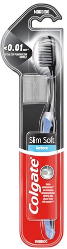 Colgate spazzolino Slim Soft al carbone pulizia profonda, morbido