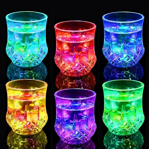 MODOAO Taza con luz flash, paquete de 6 tazas LED multicolor activadas por agua, divertidos vasos para vacaciones, festivales, fiesta de cumpleaños, bar, club nocturno, XYD279