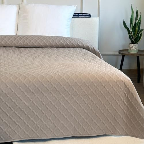 Euromat Tagesdecke Steppdecke Bettüberwurf (Ohne Kissenbezüge) Größe: 220x240 cm (Beige Taupe- Parla 3D)