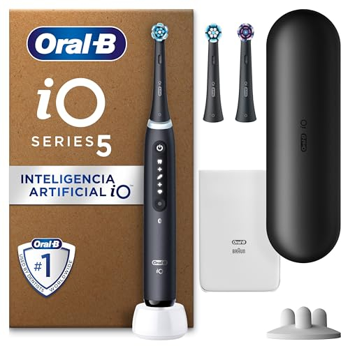 Oral-B iO Series 5 Plus Edition Elektrische Zahnbürste/Electric Toothbrush, PLUS 3 Aufsteckbürsten, 5 Putzmodi für Zahnpflege, Reiseetui, Designed by Braun, matt black