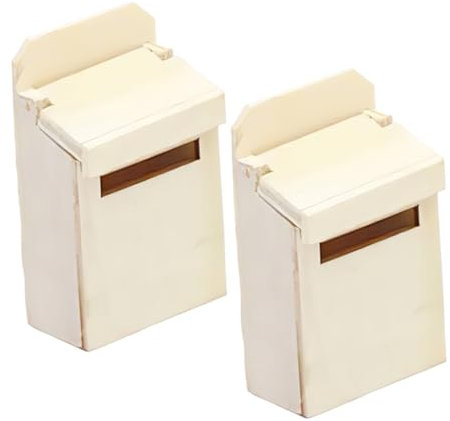 Abaodam 2pièces Boîte aux Lettres Bois Miniature Jouet pour Maison de Poupée Accessoire de Décoration Détail Réaliste Garçon Fille Jouet Petit Bois Maison Poupée