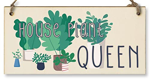 The Plum Penguin Handmade Wooden Hanging Wall Plaque House Plant Queen Funny House Plant Decorative Sign Friendship Mum Sister Gift
