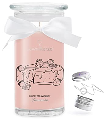 JuwelKerze Fluffy Strawberry Cheesecake Armband Silber - Schmuckkerze 80 Std - große Duftkerze mit Gourmandem Duft - hellrosae Kerze mit Schmuck Überraschung - Geschenke für Frauen, Geburtstag