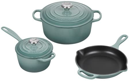 5-teiliges Signature Set – Meersalz (5,5 qt. Sig. RDO, 1,75 qt. Sig. Stielkasserolle, 22,9 cm, Sig. Bratpfanne) N/A (emailliertes Gusseisen)