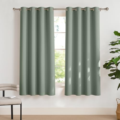 PONY DANCE Vorhänge Salbeigrün Blickdicht Thermo Gardinen Hitzeschutz | 2er Set, H160 x B140 cm, Verdunkelungsvorhang, Sichtschutz, UV-Schutz, Kurz, Ösenschal, für Schlafzimmer Wohnzimmer Büro