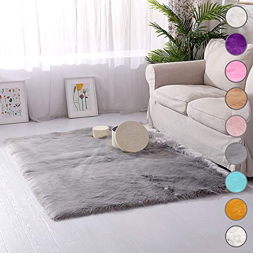 Tappeto in Finta Pelle di Pecora-Agnello Grigio Tappetino Coperta Peloso Imitazione 100x130cm, Super Morbido Lunga Pelliccia Morbida per Salotto, tavolino Salotto, Camera da Letto