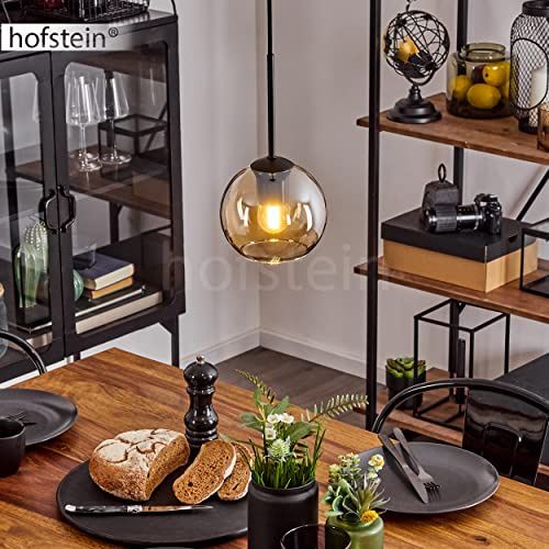 HOFSTEIN Hängeleuchte Koyoto, 1-flammige Hängelampe aus Metall/Glas in Schwarz/Bernsteinfarben, moderne Pendelleuchte im Retro/Vintage-Design, Ø 15 cm, E27, Esszimmer, Küche, Wohnzimmer