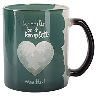 Herz & Heim® Magic Tasse mit Namensgravur - Nur mit dir bin ich komplett - wenn heiß dann erscheint: Puzzleteil wird eins mit dem Herz