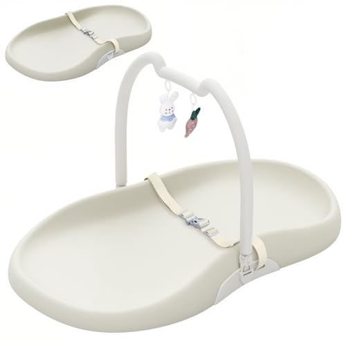UBRAVOO Cambiador de bebé con arnés de seguridad y bandeja para juguetes con forma de orejas de gato, fácil de limpiar, impermeable y con bordes acolchados elevados (Beige, Estilo Mejorado)