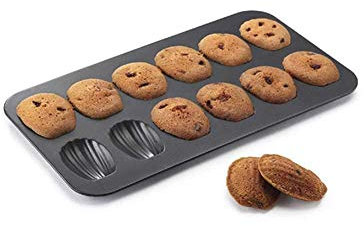 Iwinna 12 Cups Madeleine Tray, Shell Shaped Nonstick Madeleine Pan Carbon Steel Mold Baking Mould Tool(Black)
