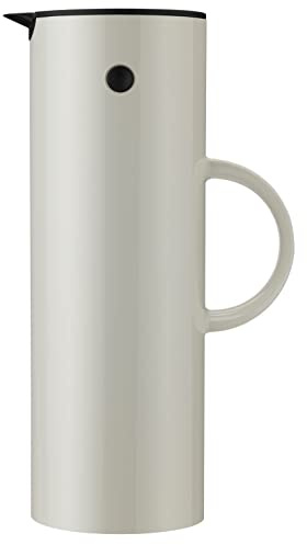 Stelton Isolierkanne EM77 - Doppelwandige Isolierkanne für heiße/kalte Getränke - Tee- & Kaffeekanne mit Glaseinsatz, Magnetverschluss, Schraubdeckel, Vintage-Design - 1 Liter, Sand