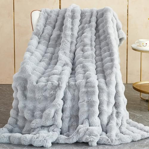 Coperta Plaid Super Morbida Pile Peluche di Coniglio Caldo e Spesso 230x250cm, 1000 g/m² Divano Coperta Fluffy di Alta Qualità, Versatile Coperta Matrimoniale per Camera da Letto Viaggi, Grigio Chiaro