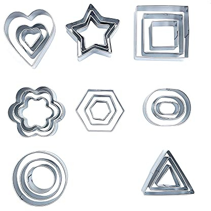 Tiardey 24 Pezzi Set di Mini stampi per Biscotti a Forma Geometrica Diamante Quadrato Cuore Triangolo Rotondo Piccolo Cerchio Cottura stampi in Metallo in Acciaio Inox