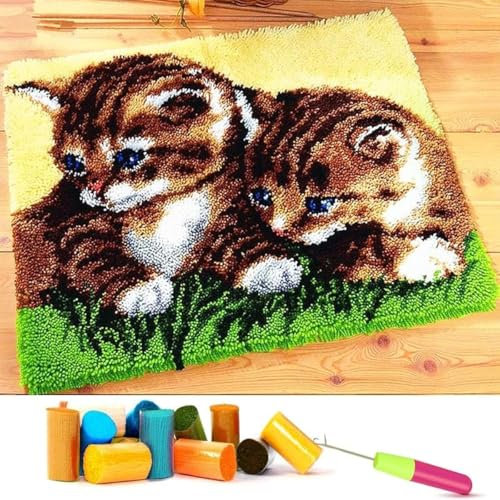 Latch Hook Rug Kits for Adults Beginner DIY Crochet Rug Making Kit with Printed Cat Pattern Canvas Yarn Carpet Embroidery Kit for Crafts Home Decor(50 x 36 cm)