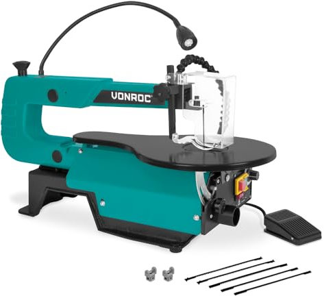 VONROC Scie à Chantourner VONROC 120W – Table Inclinable 0°-45°, Vitesse 400-1600 tr/min – LED, Pédale & Soufflerie – Pour Bois, Plastique & Métaux Fins