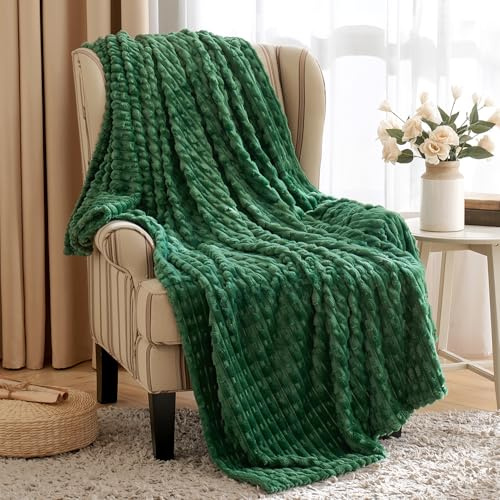 MIULEE Kuscheldecke Flauschig Fleecedecke Decke Tagesdecke Sofadecke Flanell Einfarbig Wohndecken Warm Weich Überwurf Mikrofaser Blanket Für Bett Sofa Schlafzimmer 50x60 Inch 125x150 cm Dunkelgrün