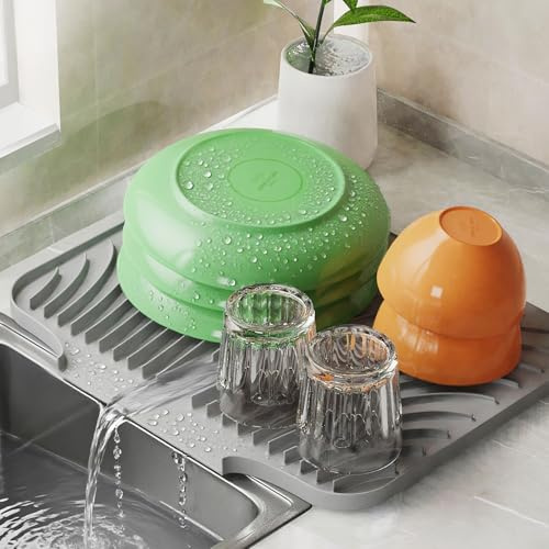 Svarvns 37 x 30 cm Silicone Dish Drying Mat for Kitchen Counter 14.6 x 11.8, Sloped Dish Draining Board Mat with Drainage Ridges Grooves for Sink, Non-Slip and Portable, Reliable Support - Grey