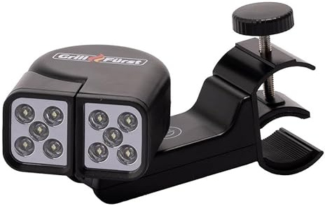 Grillfürst Universal LED Grilllampe - BBQ Grill-Licht - Grifflicht - Zwei schwenkbare Leuchtköpfe - Universell einsetzbares Grilllicht für viele Gasgrill Modelle