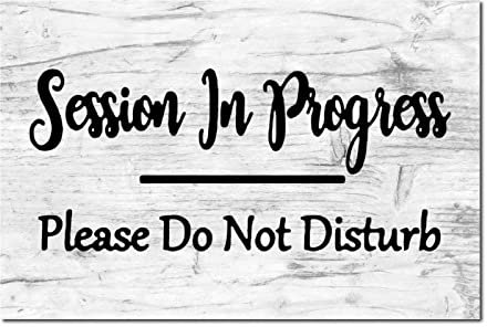 Holzschild Session in Progress Please Do Not Disturb Türhänger Holzschild mit lustigen Sprüchen Motivierende Wandkunst Rustikale Wanddekorationen für Wohnzimmer Küche Home Decor Wandbehang 30,5 x
