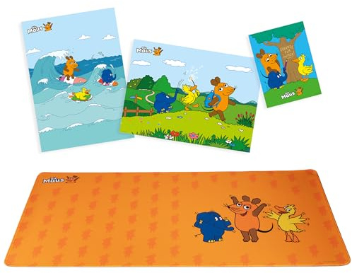 DieMaus Schreibtischunterlage für Kinder 90 x 40 cm mit 3 Postern | Rutschfest, maschinenwaschbar, aufrollbar, für Tastatur und Maus, Gummiunterseite, Stoffoberseite, Kinderzimmer Deko