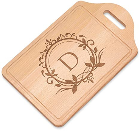 Maverton Schneidebrett mit Gravur - personalisiertes Küchenbrett aus Buchenholz - Küchenzubehör - rechteckiges Holzbrett mit Wunschmotiv für Frauen - Größe: 38x23 cm - Initiale