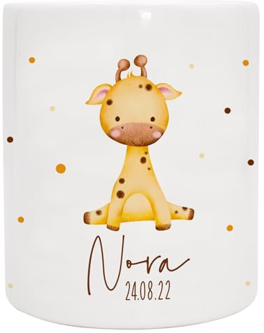 Spardose personalisiert mit Namen & Datum | Tierkind Giraffe | Keramik Sparbüchse, optionales Datum, beidseitig bedruckt, Gummistopfen an der Unterseite, 95 x 80 mm, Geschenk für Kinder