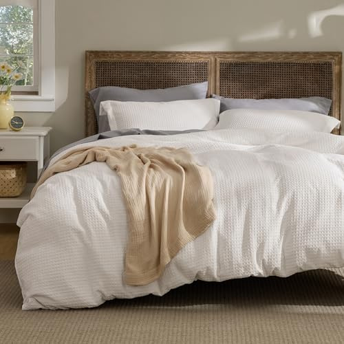 Bedsure Luxury Waffle Duvet Cover King Size - Textured Duvet Cover Set, Soft, Breathable Bedding Set (104x90) with 2 Pillow Shams for All Season, Ivory White, Comforter Not Included