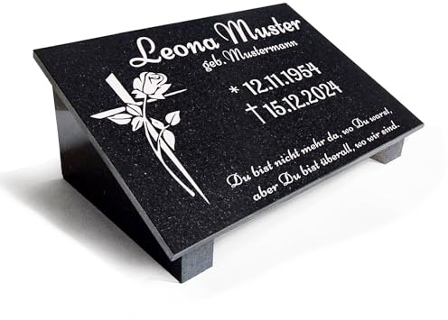 Grabstein aus Granit mit Personalisierung, poliert, gefaste Kanten. Geeignet als Urnengrabstein | Grabplatte | Gedenktafel | Urnenliegestein. Optional mit Stützen G46 (30x20cm mit Stützen)