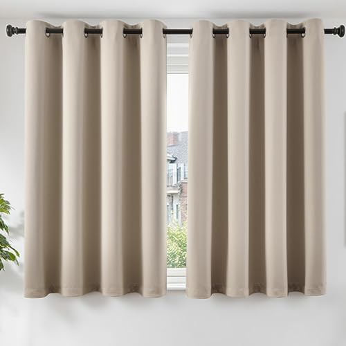 TOPICK Gardinen Verdunklungsvorhänge Vorhänge 2er Set H145xB140 Beige | Gardinen mit Ösen Wohnzimmer Vorhänge Blickdicht Blackout Schlafzimmer Curtains Fensterdekoration Übergardinen Ösenvorhänge