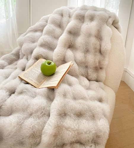Tospass Kuscheldecke Flauschig Decke 180x200cm Beige Grau Kunstfell Microfaser Plüsch Wohndecke Dick Flanell Warme Sofadecke TV-Decke Weich Wende Überwurfdecke Für Bett Sofa Schlafzimmer Büro