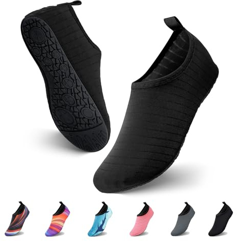 JOTO Chaussure d'eau Water Shoes Aquatiques Homme Femme, Chaussures de Plage de Mer de Piscine Sandales Plastiques, Anti Sable Antidérapant Sèche Vite, sur la Plage ou Yoga-Noir 1-23CM
