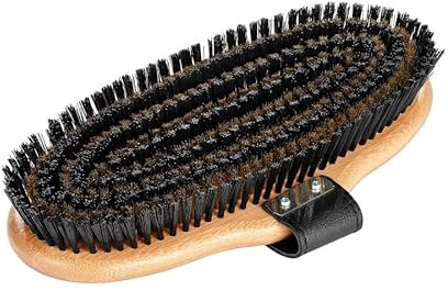 Artero Saturno Cepillo S5. Cepillo para caballos con cerdas duras de 3 cm de longitud, sintéticas y de cobre. Para eliminar polvo y dar brillo al pelo.
