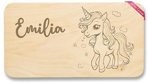 Geschenk mit Namen personalisiert by Shirtracer Frühstücksbrettchen Holz - Einhorn - Einhorn Geschenke für Mädchen - 22x12 - Holz - kinder personalisierte - SB01